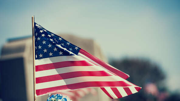 Recognize the sacrifice and service of a Veteran’s life with our patriotic-themed collection. Includes free shipping.