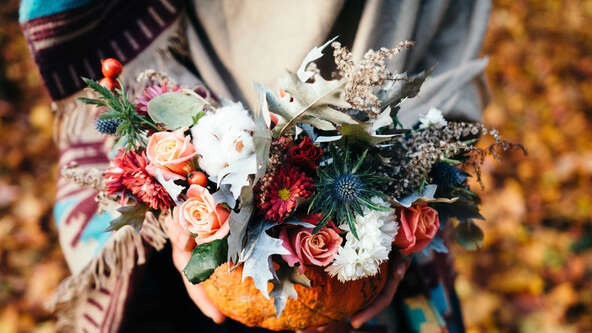 Discover unique ways to decorate a loved one’s headstone, including painted rocks, fall flowers, football team tokens, and Dia de Los Muertos. Craft idea included.