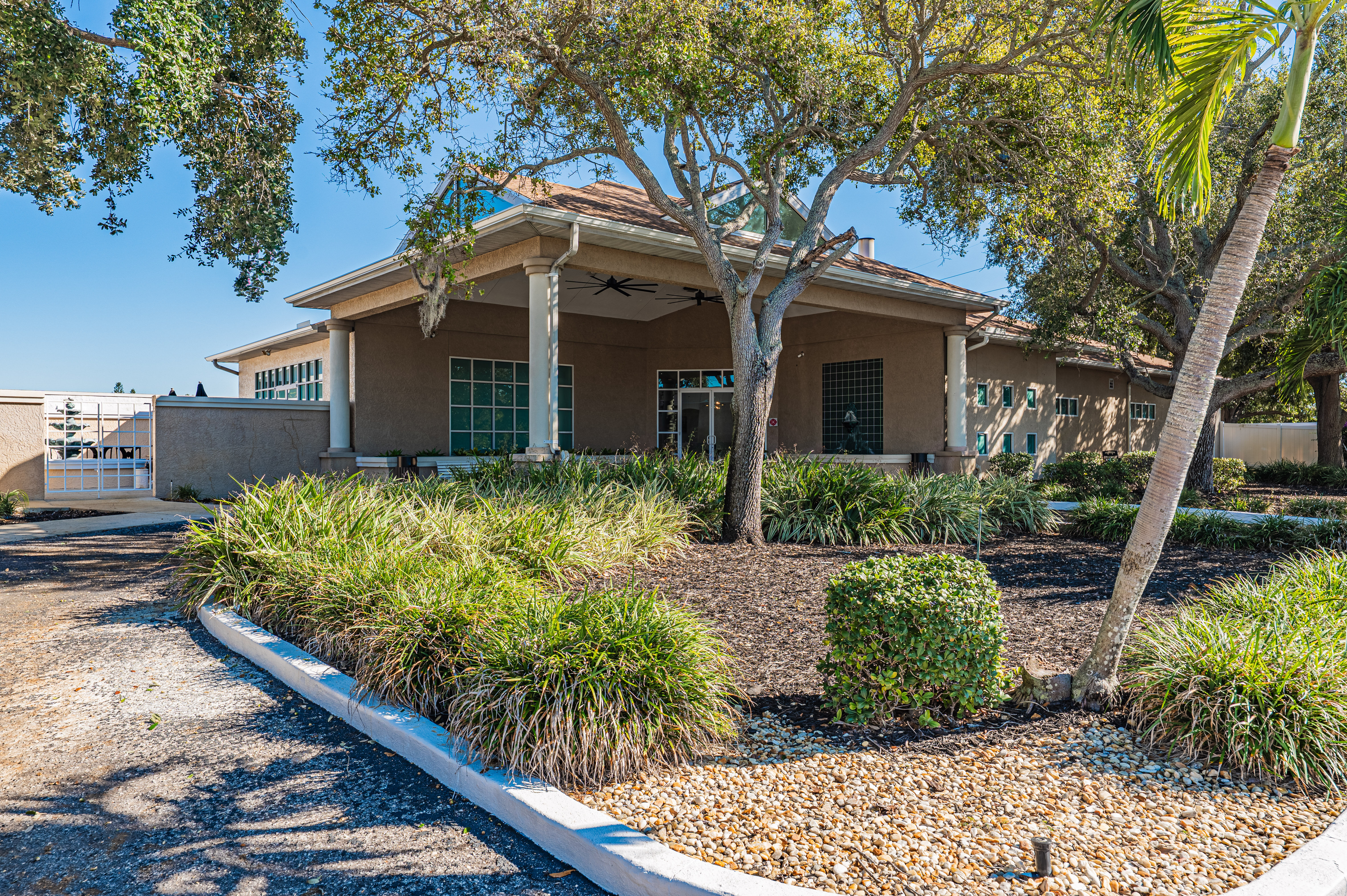 Anderson McQueen Funeral Homes - Tyrone Family Tribute Center