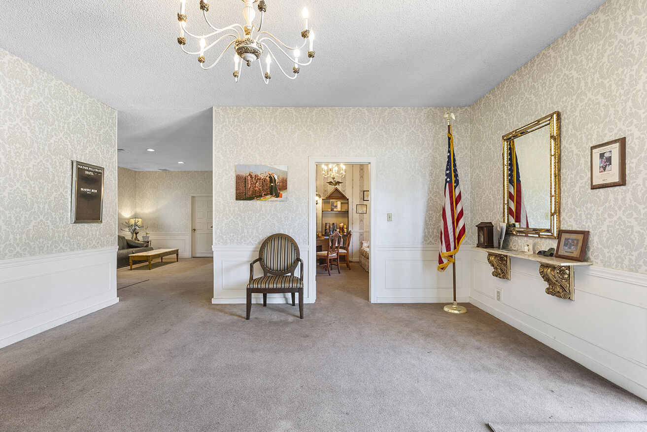 Oak Park Hills Chapel