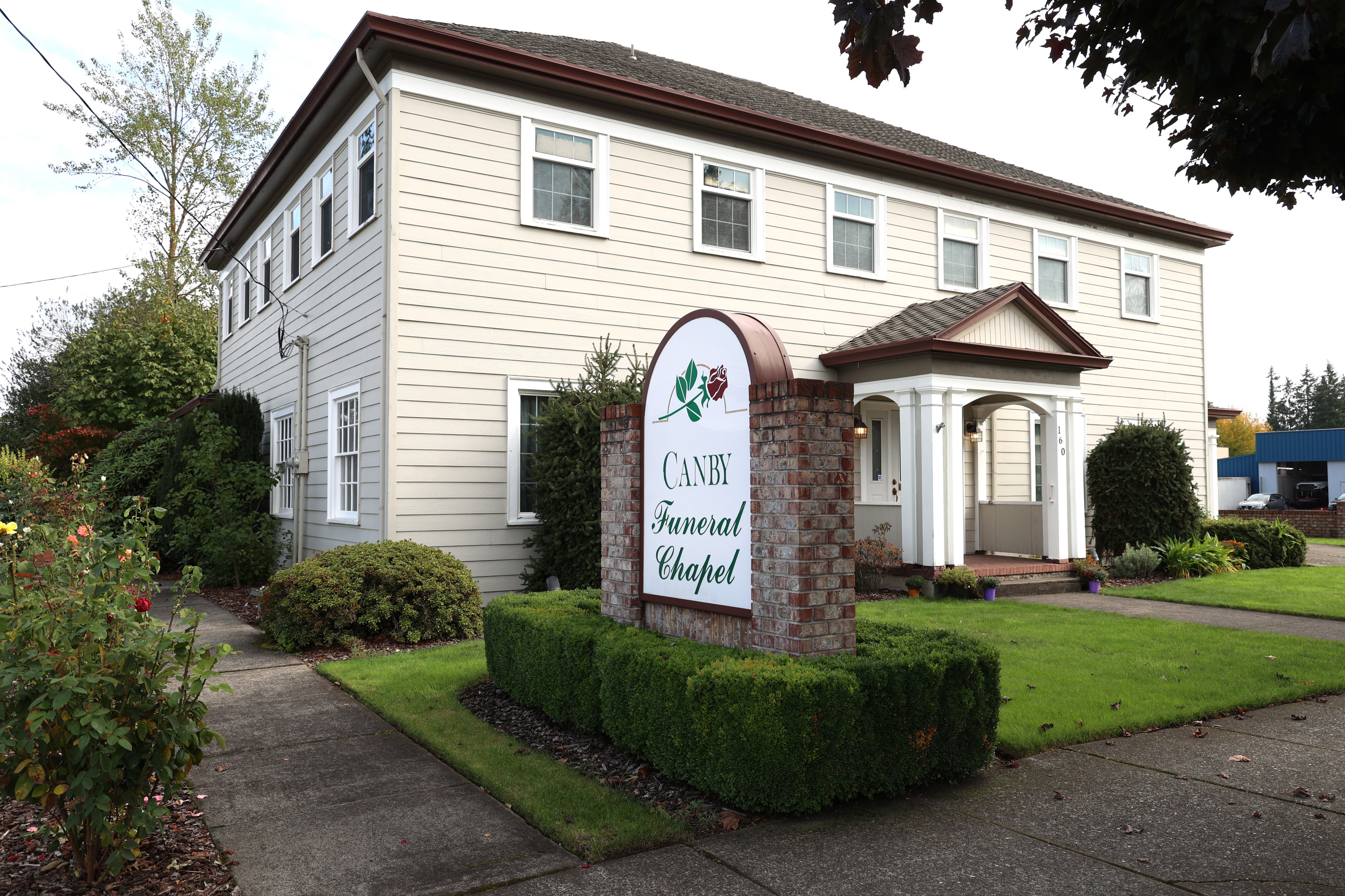 Photo of Canby Funeral Chapel in Canby, Oregon, exterior