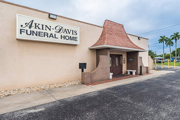 Akin Davis Funeral Home - Clewiston