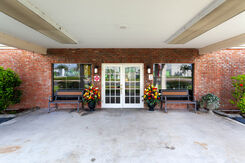 Reese Funeral Home Exterior