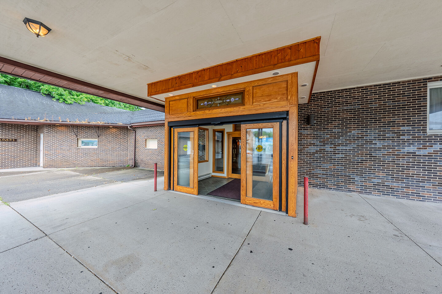 Ballweg & Lunsford Funeral Homes - Syracuse