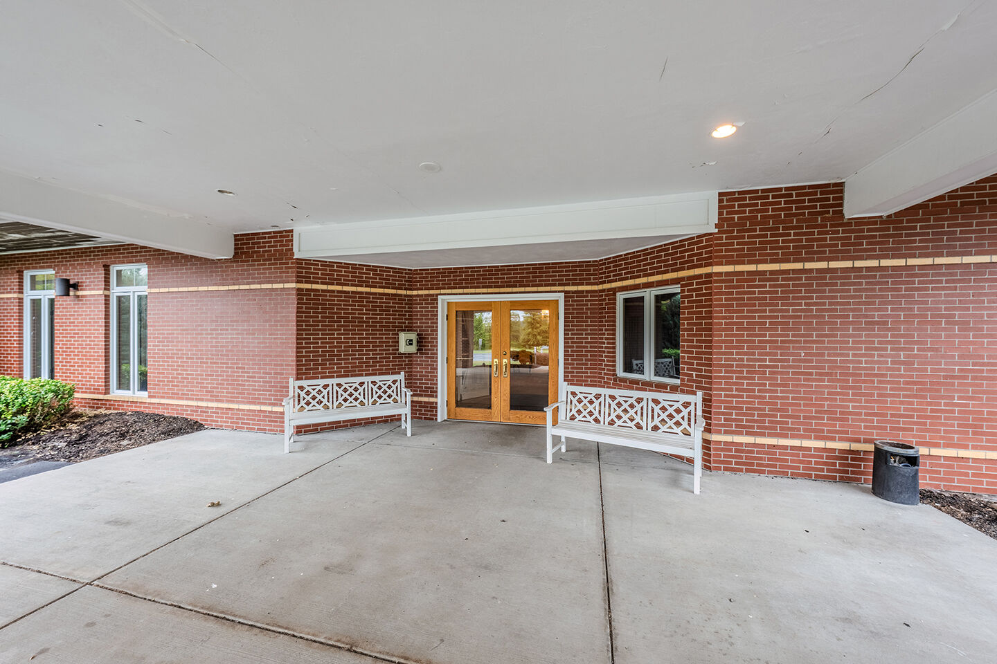 Ballweg & Lunsford Funeral Homes - LaFayette