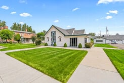 Shaffer-Jensen Memory Chapel - Payette