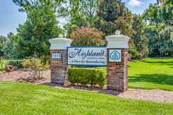 Highland Memorial Park Grounds
