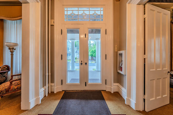 Betz, Rossi Bellinger & Stewart Family Funeral Home - Canajoharie