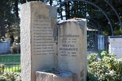 West Lawn Memorial Park, gardens