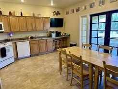 Desert Lawn Mohave interior