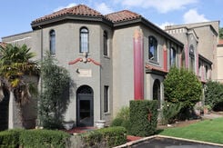 Photo of Wilhelm's Portland Mausoleum in Oregon, exterior