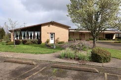 Lane Memorial Funeral Home, exterior