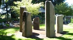 West Lawn Memorial Park, columns