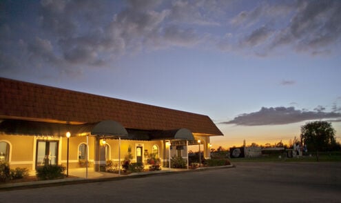 Charlotte Memorial Funeral Home, exterior