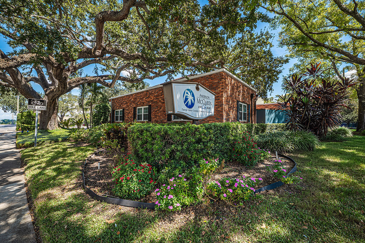 Anderson McQueen Funeral Homes