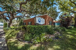 Anderson McQueen Funeral Homes