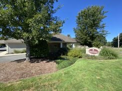 Beers and Story South Hadley, exterior