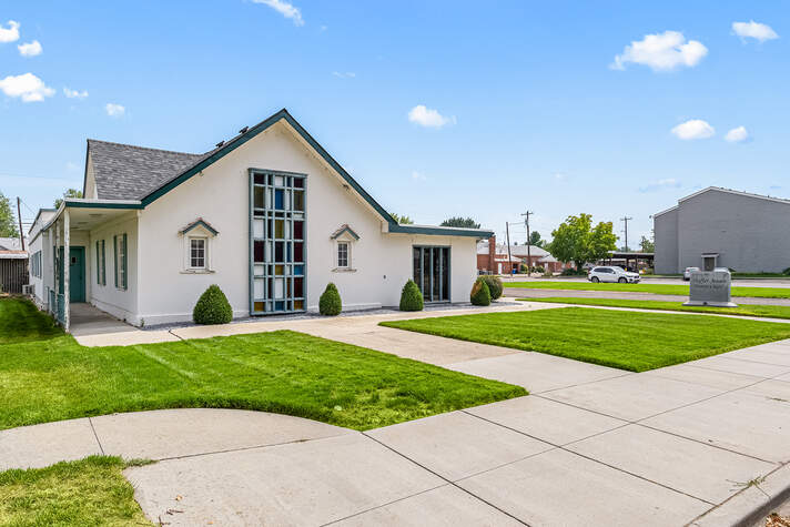 Shaffer-Jensen Memory Chapel - Payette