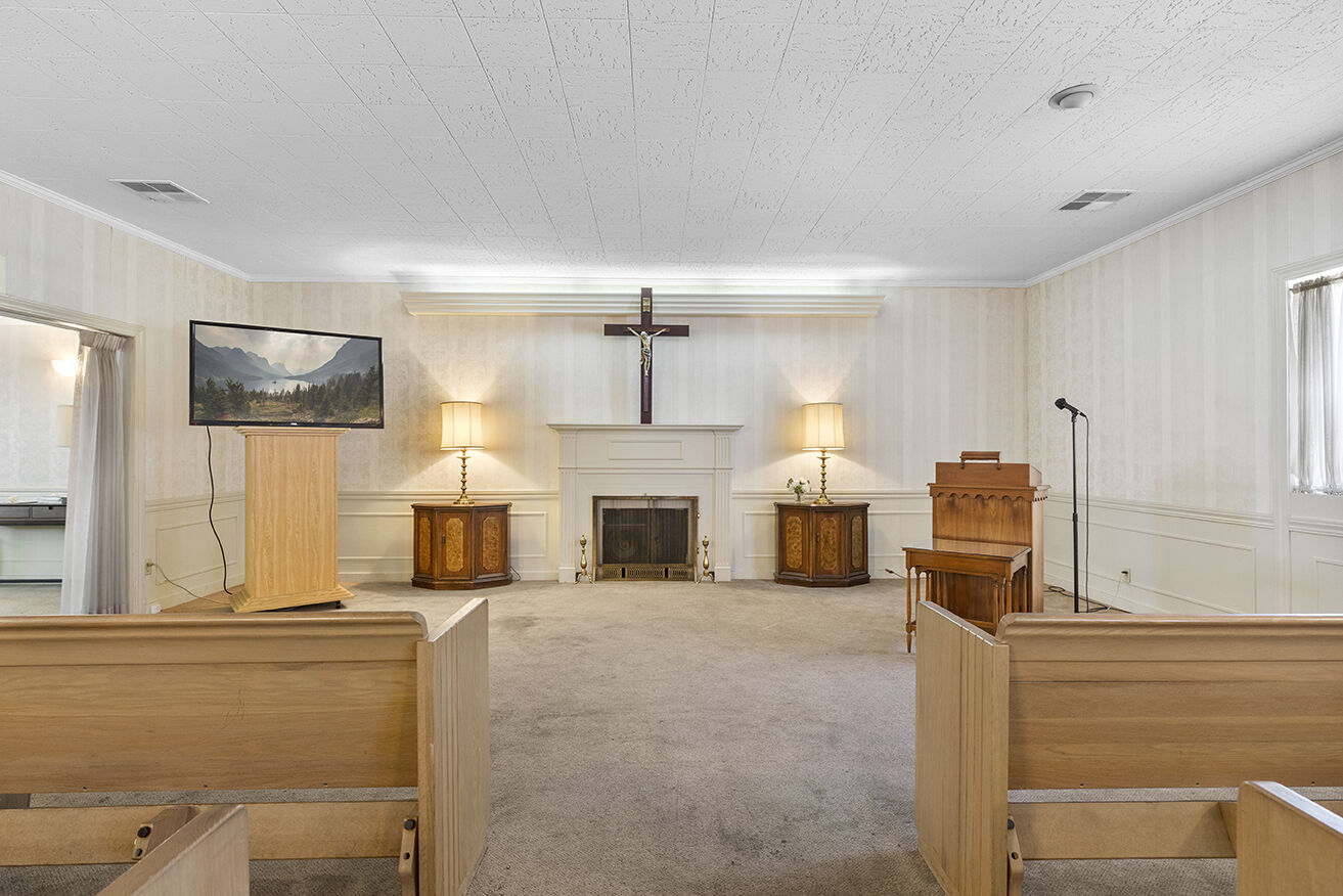 Oak Park Hills Chapel