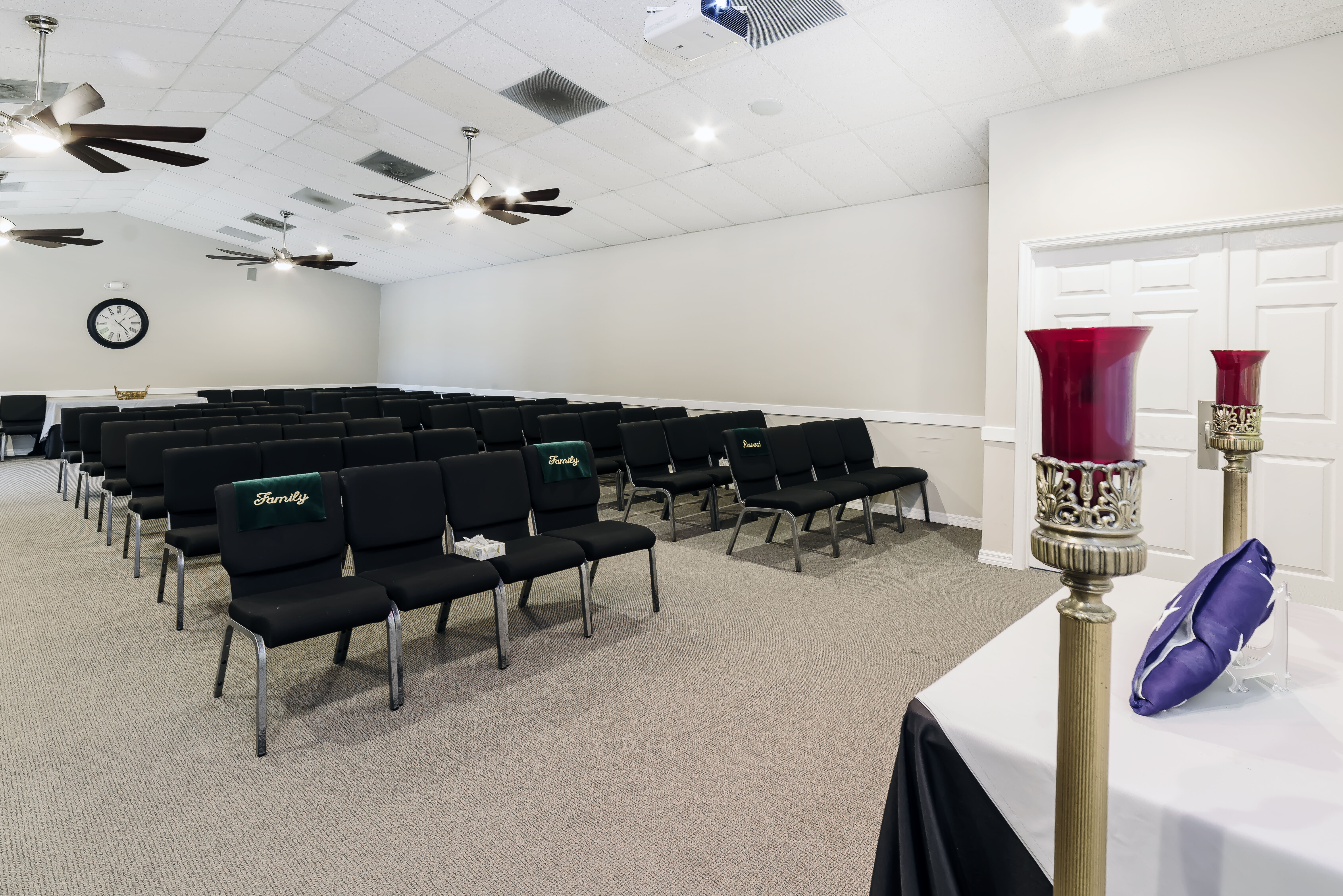 Loyless Funeral Home Interior