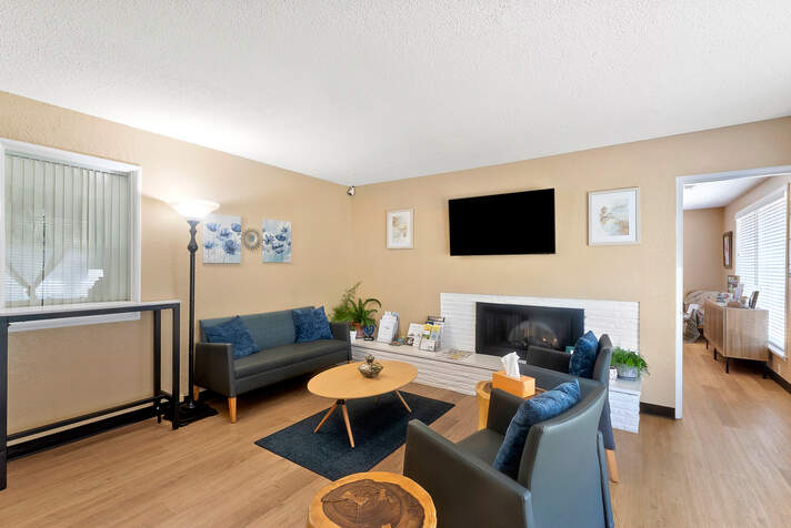 Edwards Memorial Funeral Homes - University Place