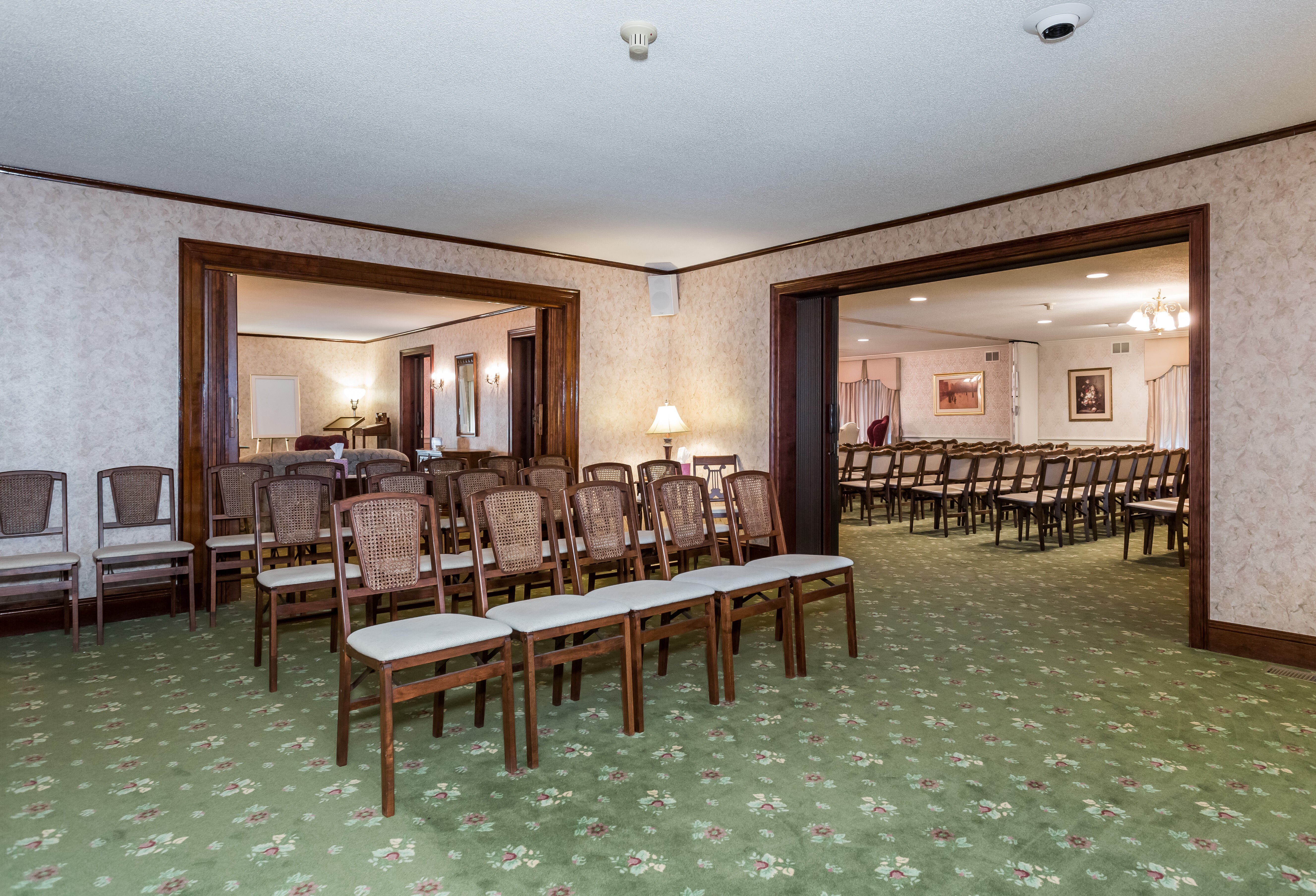 Beers and Story Belchertown interior
