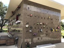 Venice Memorial Gardens, mausoleum