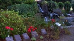 West Lawn Memorial Park, gardens