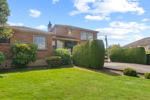 Curnow Funeral Home & Cremation Service - Sumner