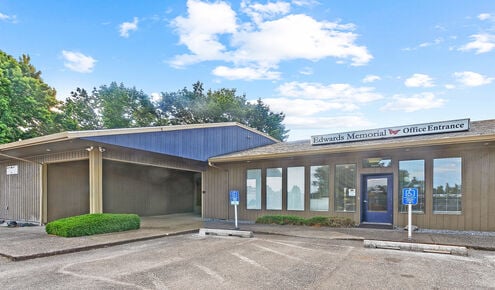 Edwards Memorial Funeral Homes - Lakewood