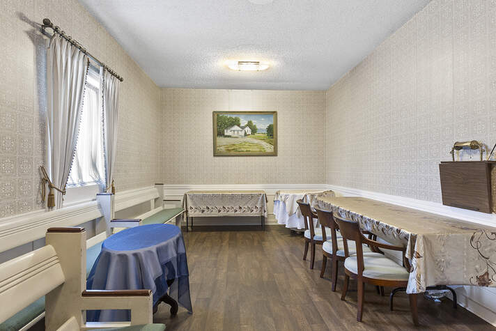 Oak Park Hills Chapel