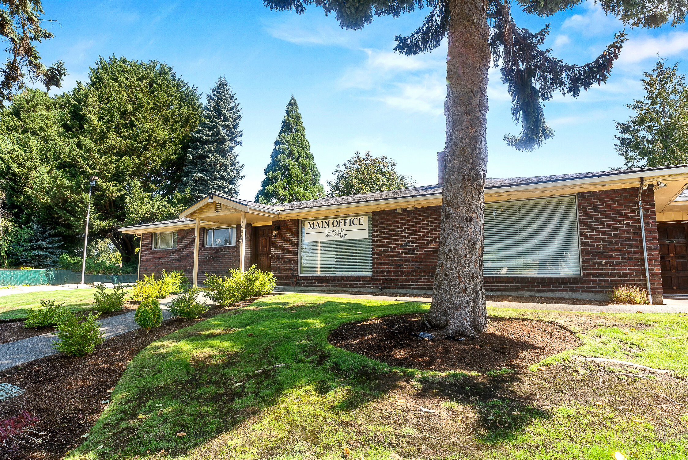 Edwards Memorial Funeral Homes - University Place