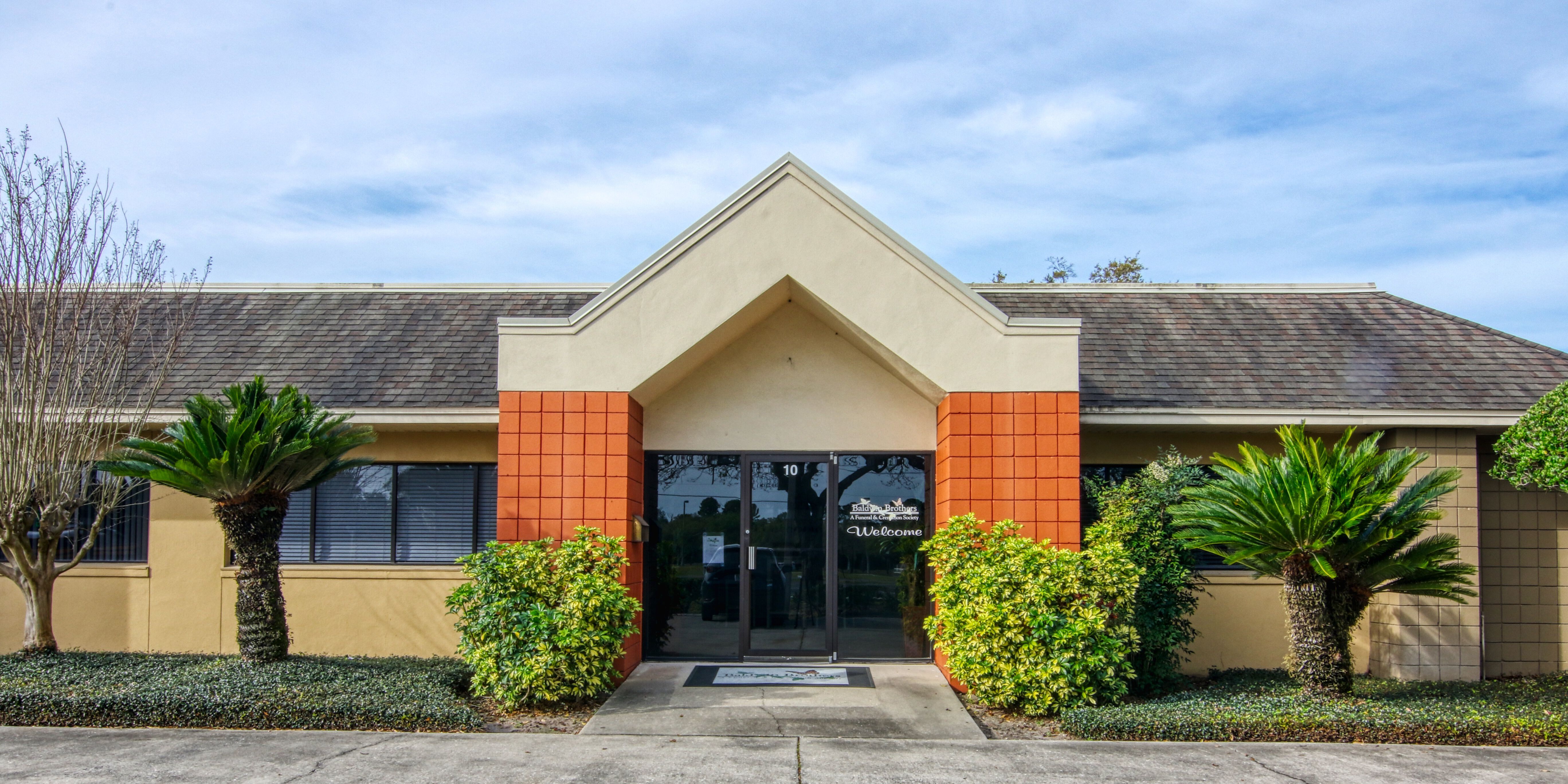 Baldwin Brothers exterior