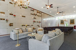 Woodridge Memorial Park, mausoleum