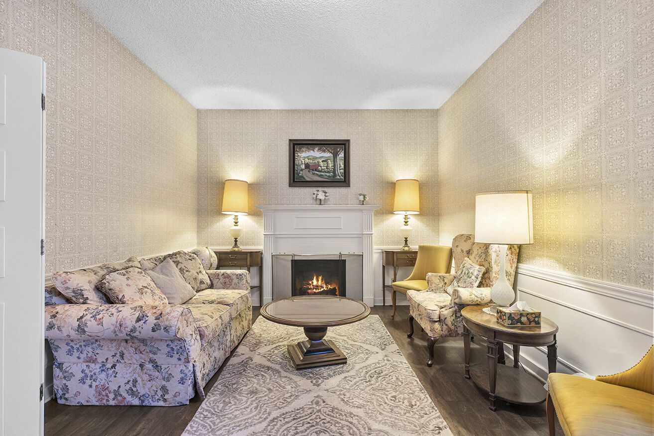 Oak Park Hills Chapel