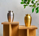 Eternal Bands Memorial Urn image number 7
