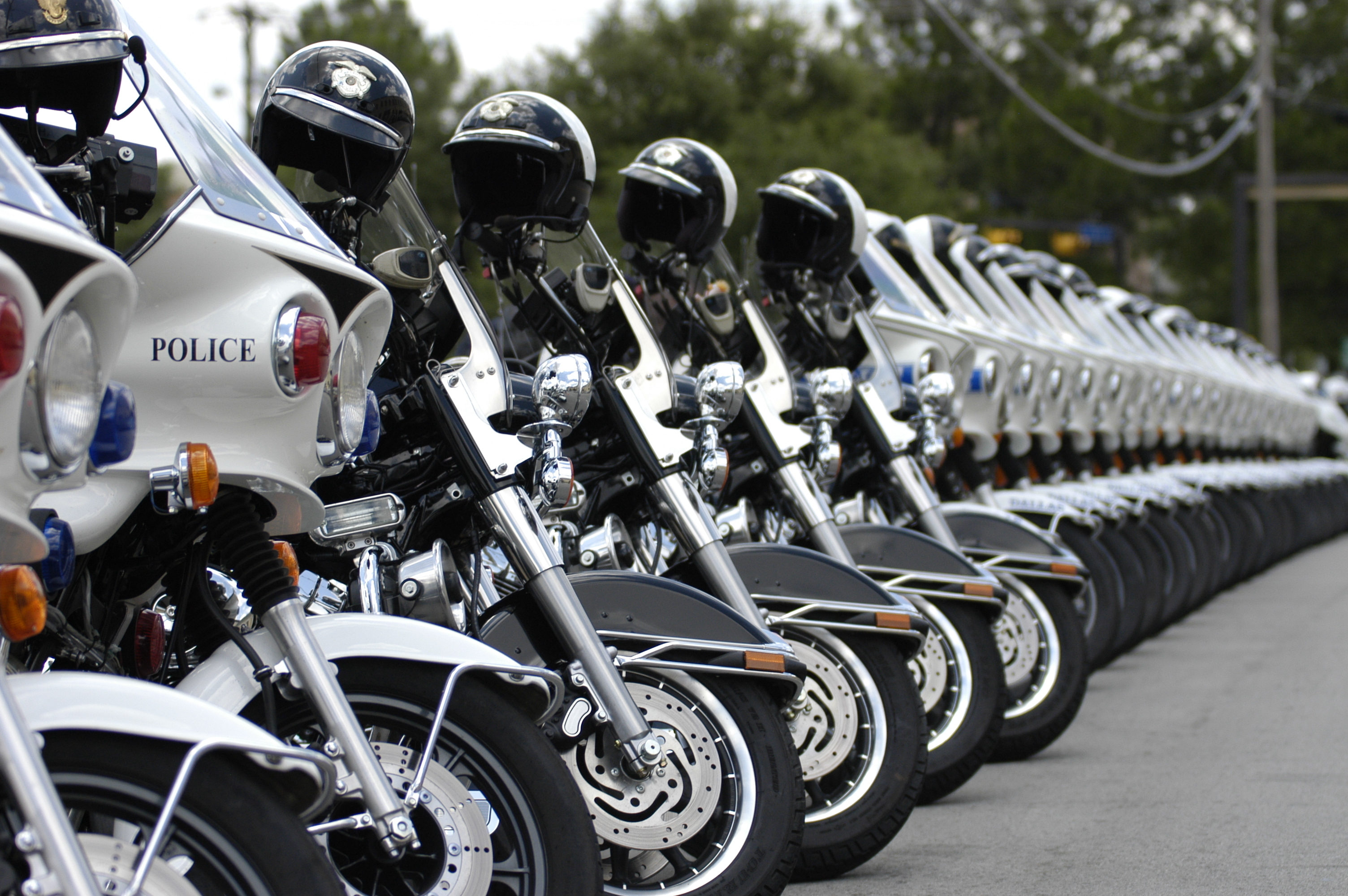 How to Plan a Memorial for a First Responder